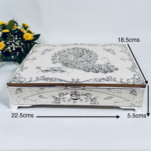 Rectangle 4 Partition Box 