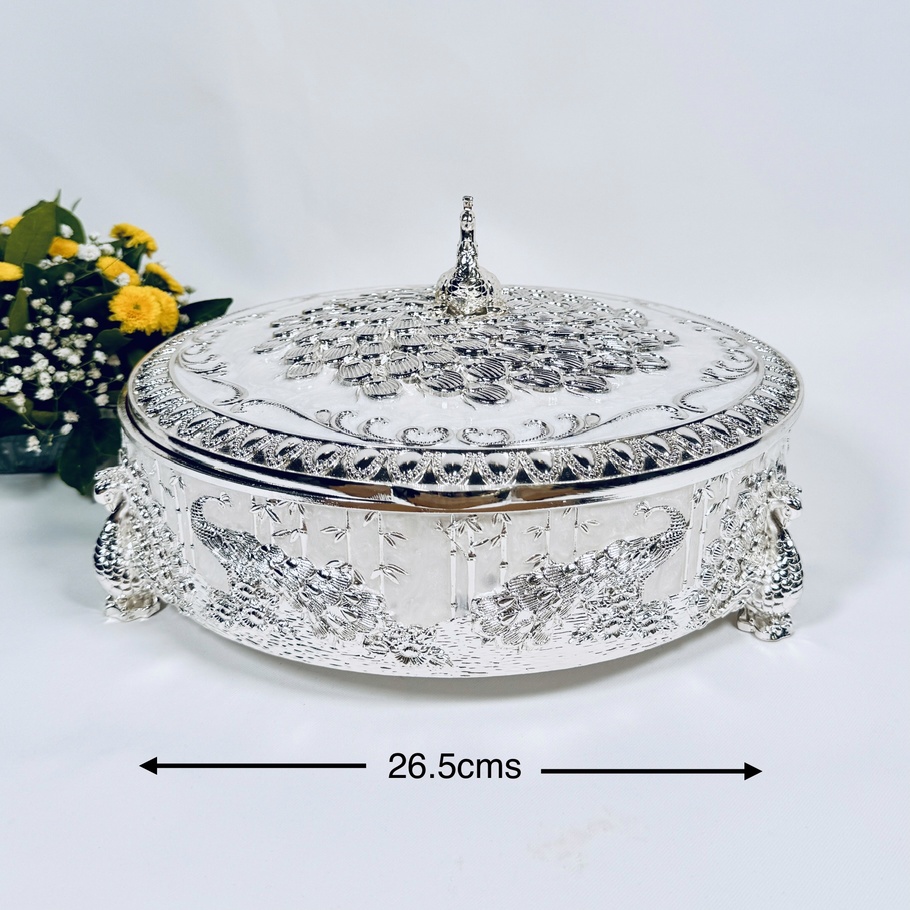 Peocock Circle 4 Partition