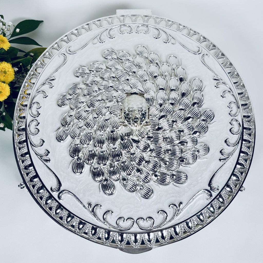 Peocock Circle 4 Partition